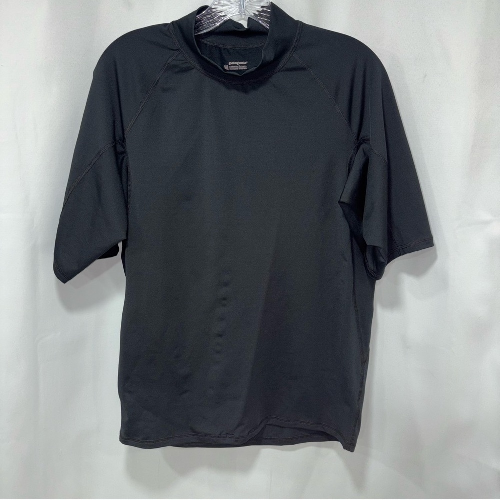 Patagonia Men’s Short Sleeve Surf UPF Rashguard Shirt